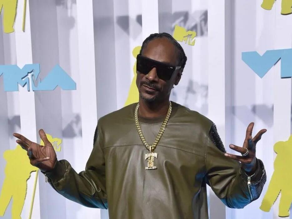 Snoop Dogg turned down $100m to pose naked on OnlyFans