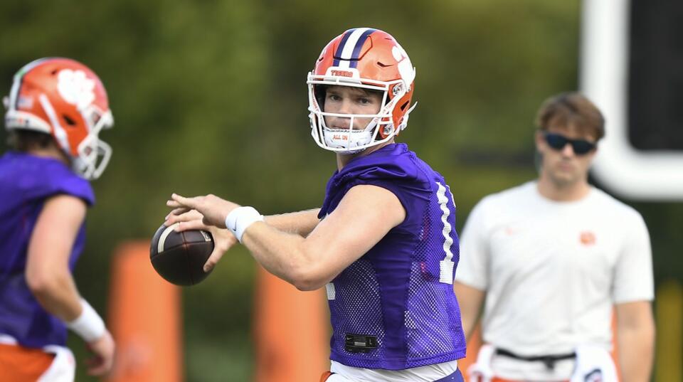 Tuesday’s Notes from Fall Camp: Vizzina Talks to Media