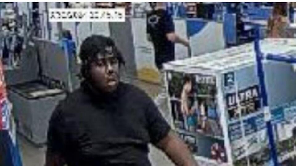 Crime Stoppers: Walmart cash card scammer gets away with over 2k ...
