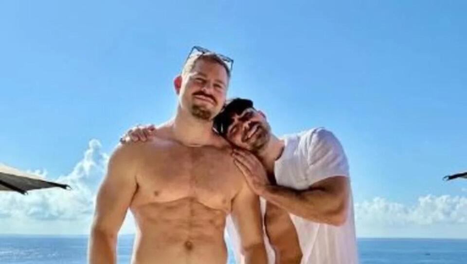 GH’s Jonathan Bennett & Husband Get Fans Talking About Relationship ...