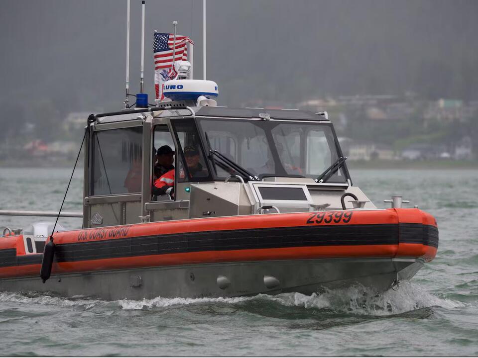 Coast Guard saves 2 girls on surfboards off Jersey Shore