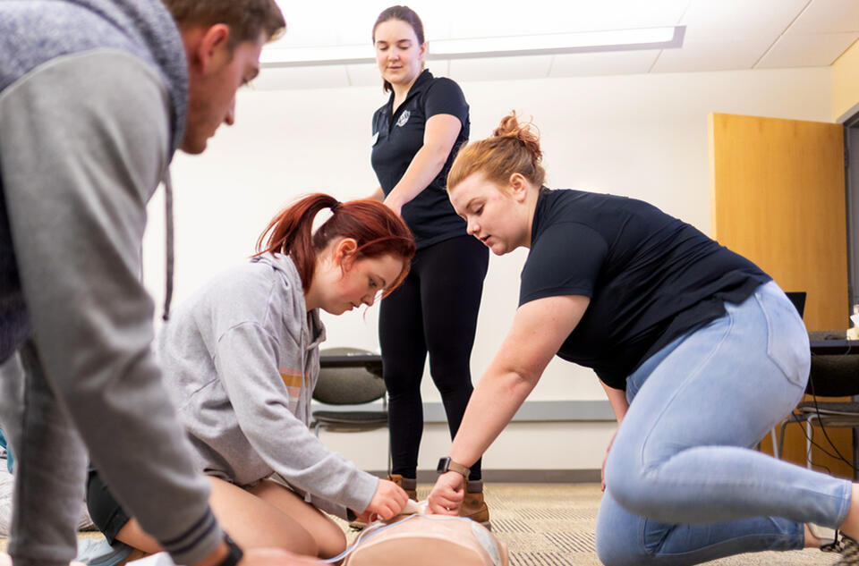 Training for WSU residence hall staff goes above and beyond - NewsBreak