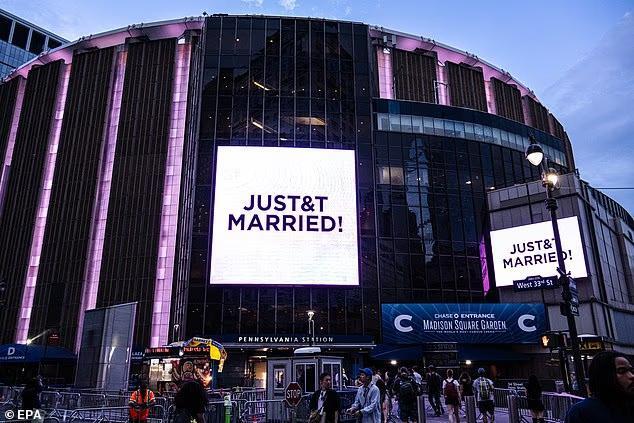 Taylor marries Travis in 'moving' ceremony where she walked down the ...