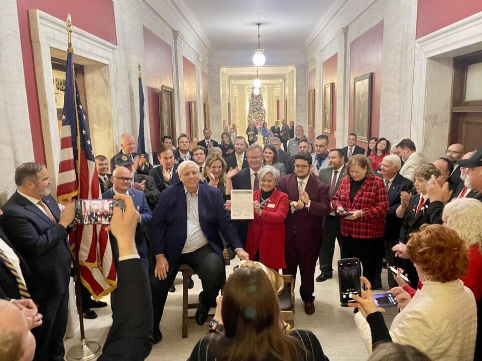 Governor Jim Justice Files Certificate of Announcement for U.S. Senate