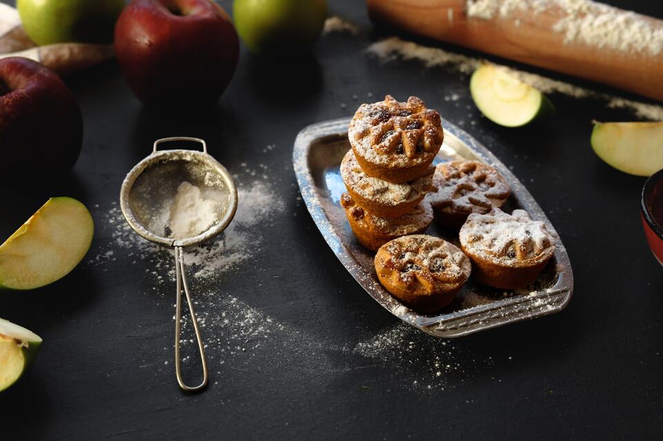 No Donut Pan? No Problem: These Apple Cider Treats Bake Right in Your ...