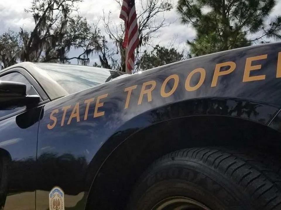 4 Florida teens killed after stolen SUV crashes into cement pole during