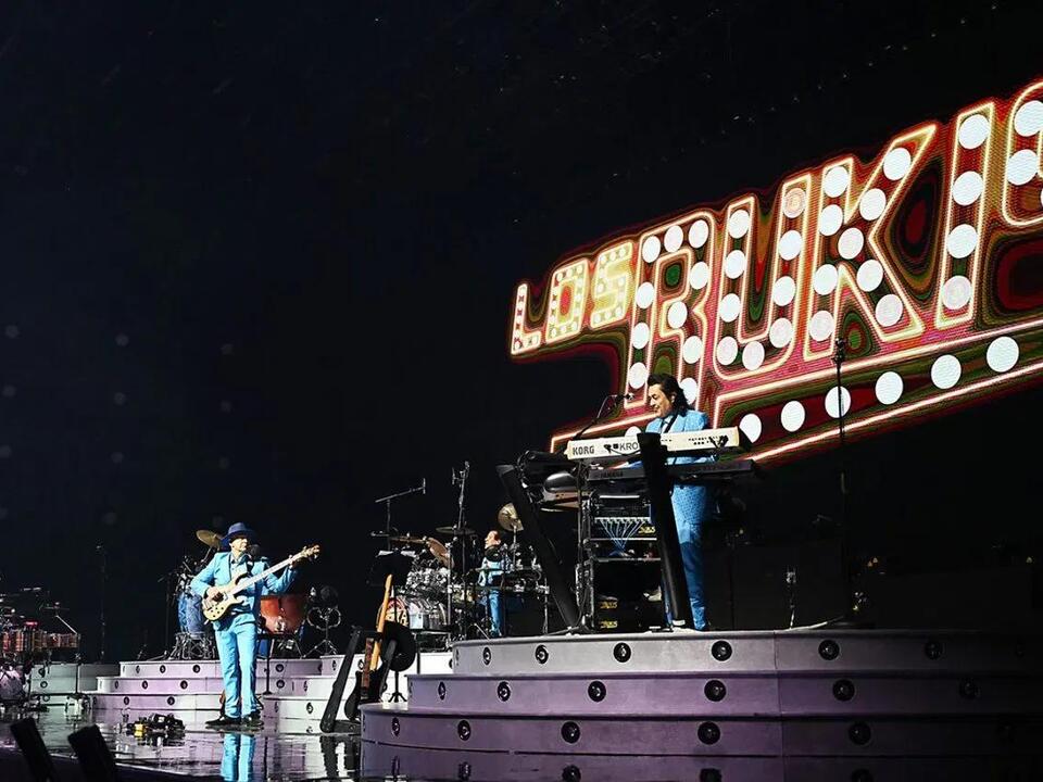 Mexican Independence Day weekend concerts draw over 100k fans in Las Vegas