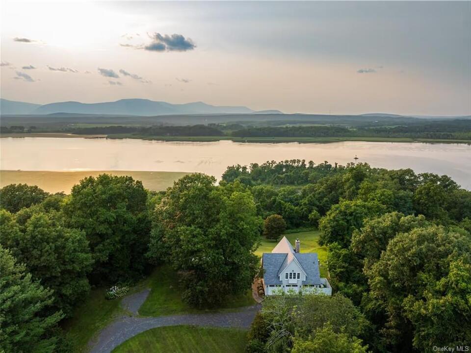 49 Sunset Circle, Germantown, NY 12526, Germantown, NY 12526 3,850,000