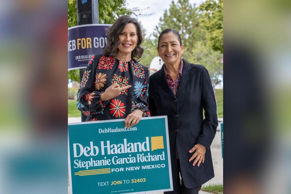Mitten on the mesa: Whitmer stumps for Haaland in Hull’s hometown ...