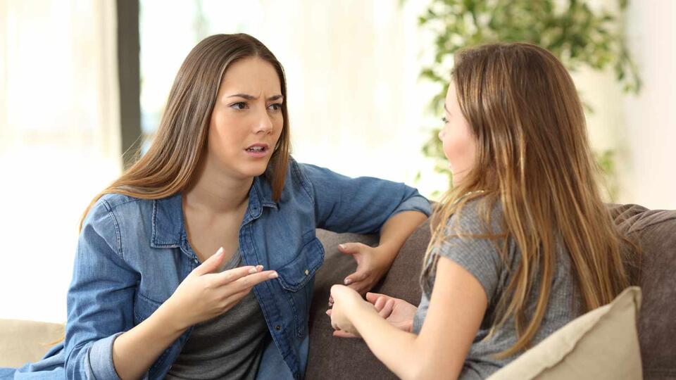 8 Reasons Quiet Personalities Attract People - NewsBreak