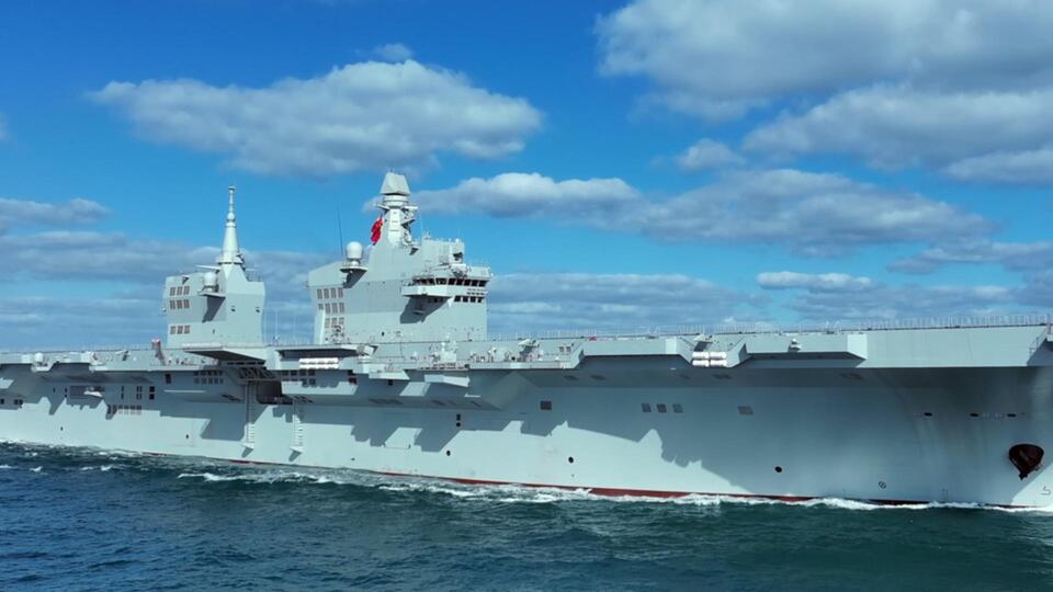 China’s 40,000-ton amphibious assault ship showcases battle power in live-fire tests