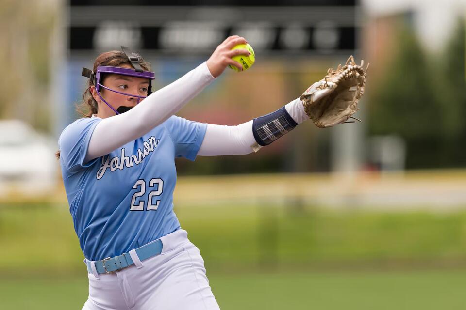 Top 20 team goes extras to get past 11 seed, keeps hopes alive for N.J. softball 3-peat