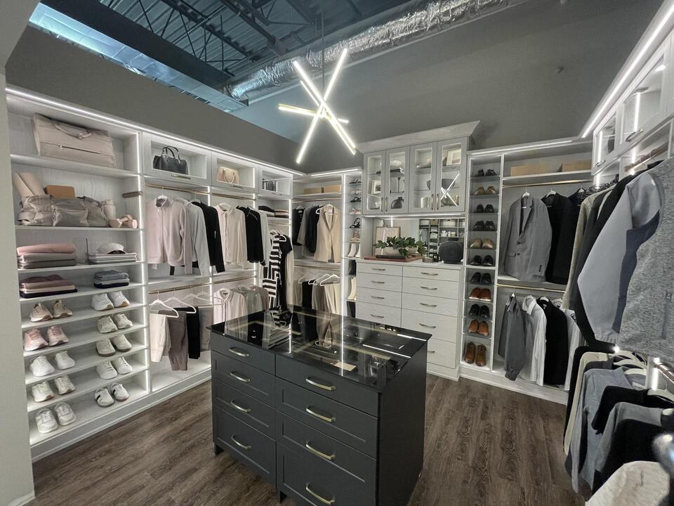 Inspired Closets Chicago opens new showroom - NewsBreak