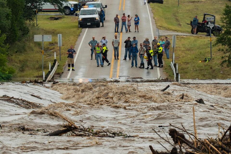 Texas braces as Gudalupe River floods again after last year's devastation