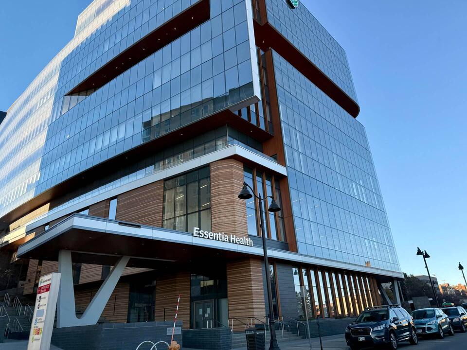 Minnesota health systems HealthPartners, Essentia propose merger ...