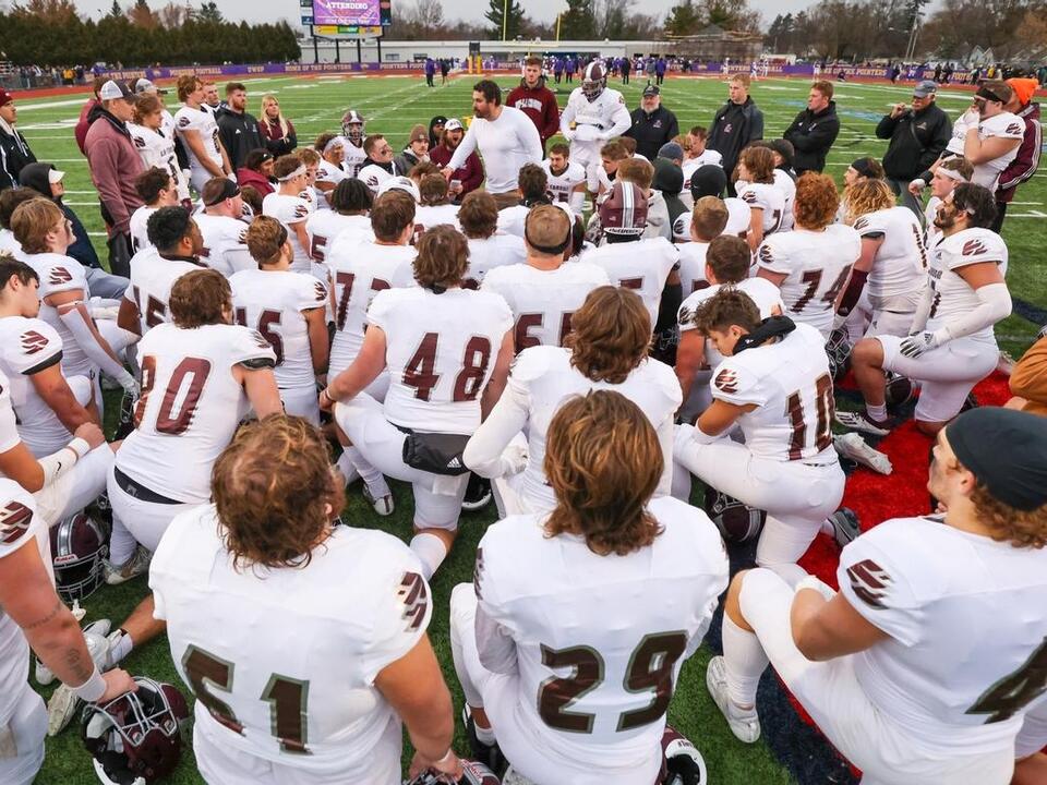 Fourthranked UWLa Crosse hosts No. 1, defending champion North Central NCAA quarterfinals