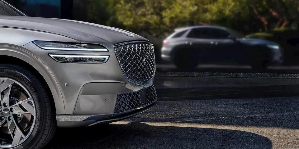 Genesis is about to launch two new ‘electrified’ SUVs based on the GV70 ...