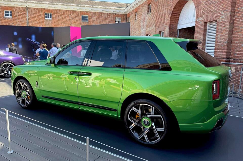 Rolls Royce Cullinan Black Badge Stands Out In Brenner Green - NewsBreak
