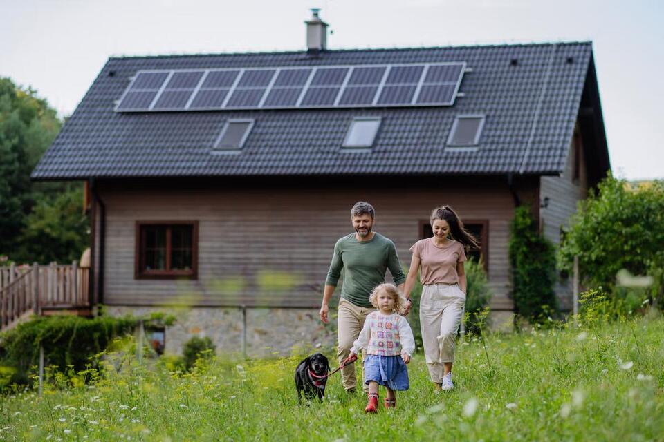 How do solar panels work and generate electricity for your home?