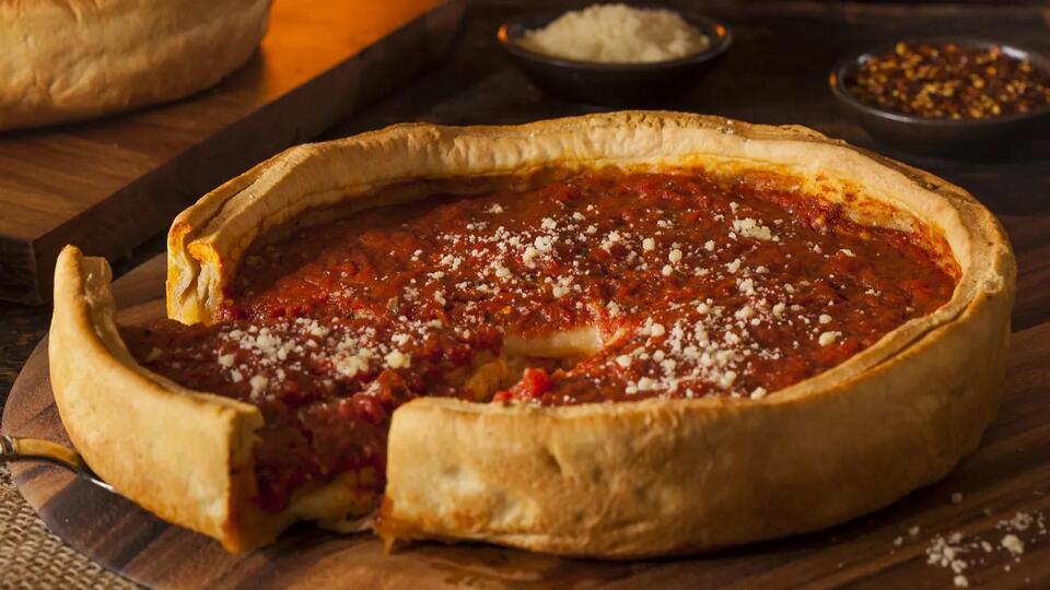 Is Chicago deep dish actually a casserole? The food debate that refuses ...
