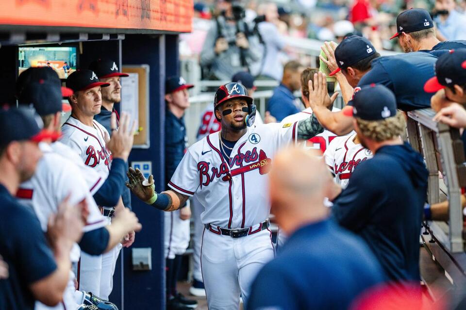 ‘We’re one whole group’: Atlanta Braves beat Blue Jays 7-3, remain the best team in Major League Baseball