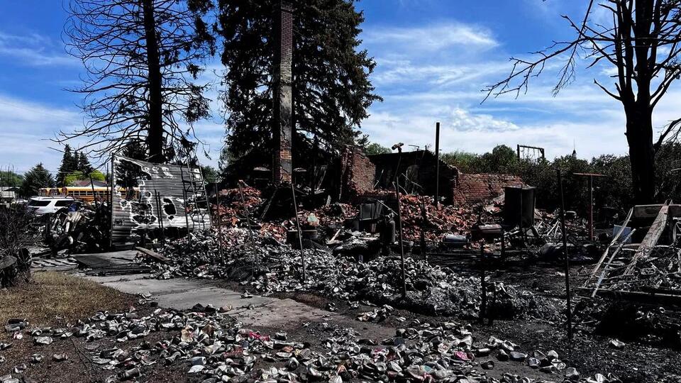 Couple picking up pieces after devastating Bancroft fire, GoFundMe ...