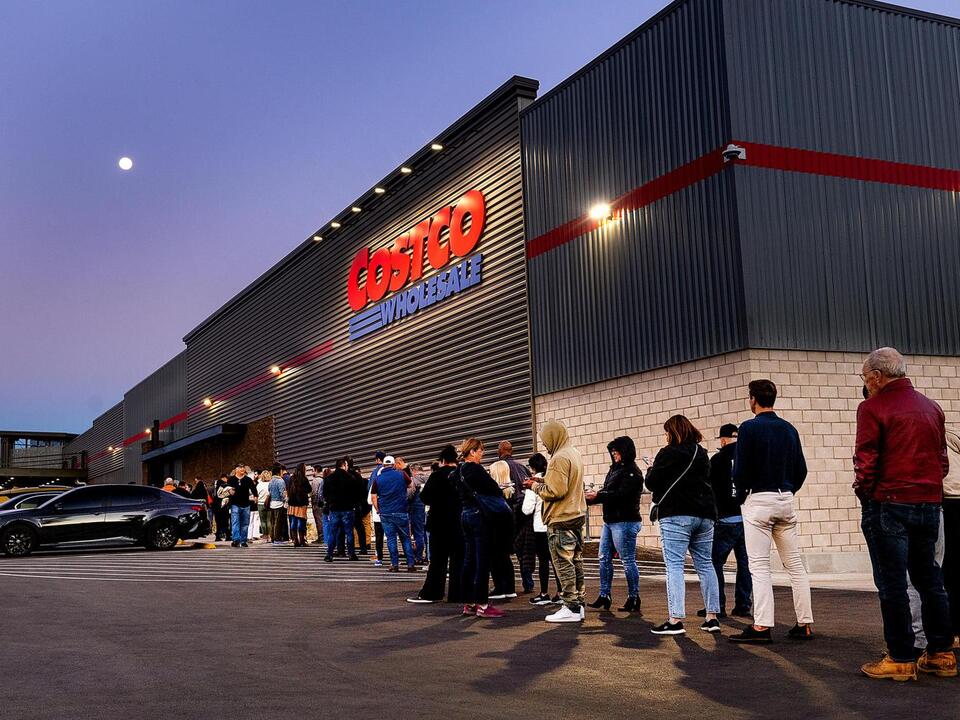 Napa’s Costco opens to long lines, excited customers