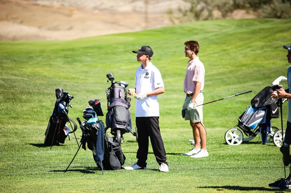 Local Golf Teams Set for Conference Championships