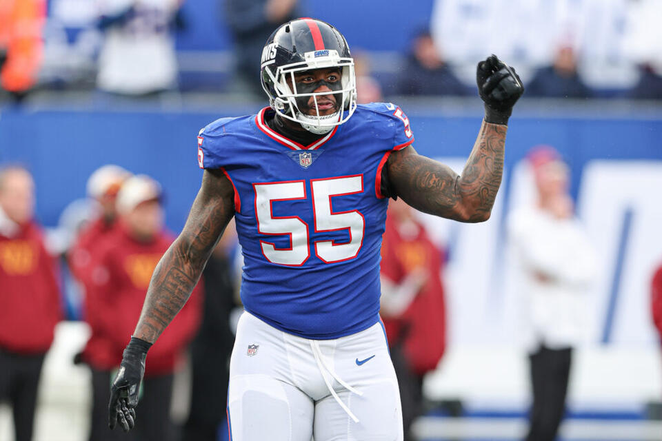 Giants Sign Jihad Ward Off Vikings’ Practice Squad; Arvell Reese Rush ...