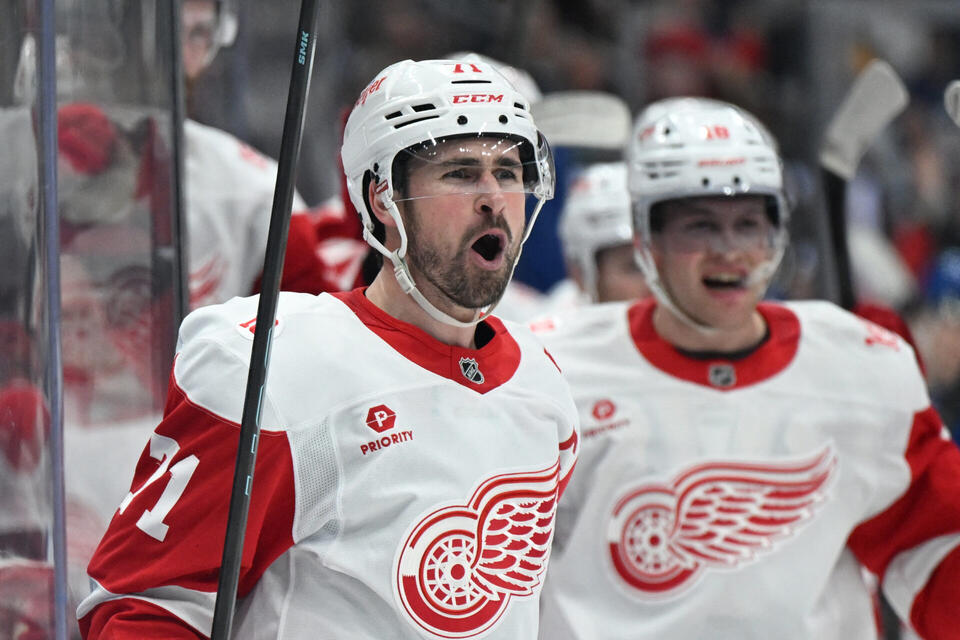 Red Wings’ Dylan Larkin reacts to Canadiens fans chanting ‘We Want ...