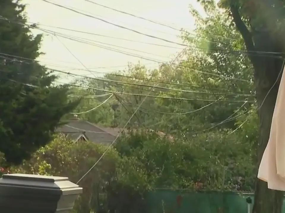 Severe storms knock out power for thousands of suburban residents