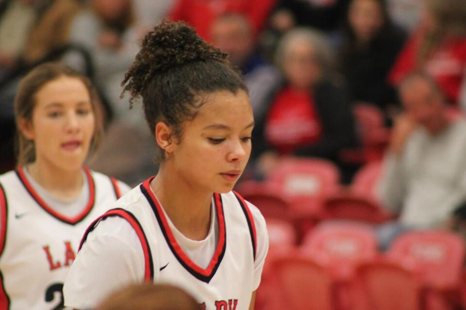 Loudon Lady Redskins Squeak by Scott Lady Highlanders in a Statement ...