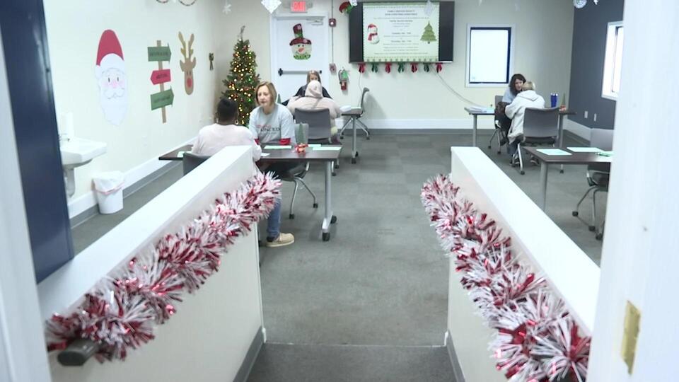 Registration opens for Family Service Society's 'Santa for a Senior ...