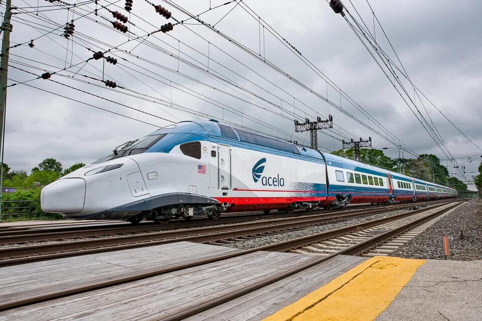 Amtrak makes hilarious pitch to NBA superstar LeBron James