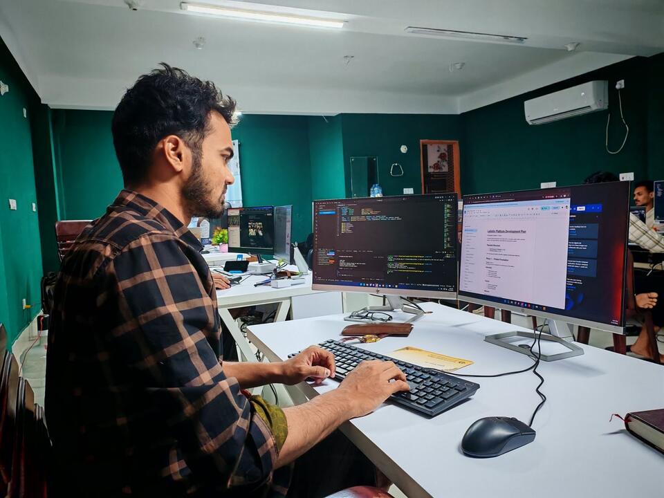 What Is VS Code Agent Sandboxing? Microsoft’s New AI Agent Security ...