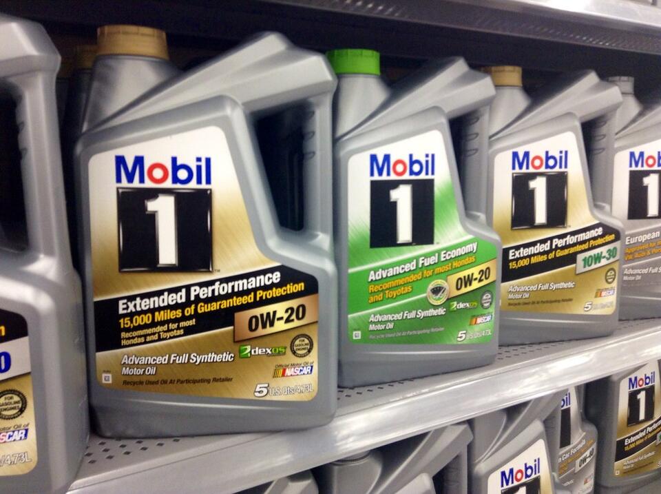 10 Motor Oils Made For Short Trips And City Driving - NewsBreak