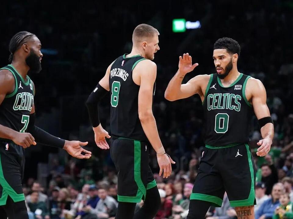 Celtics’ Jaylen Brown, Kristaps Porzingis out vs. 76ers