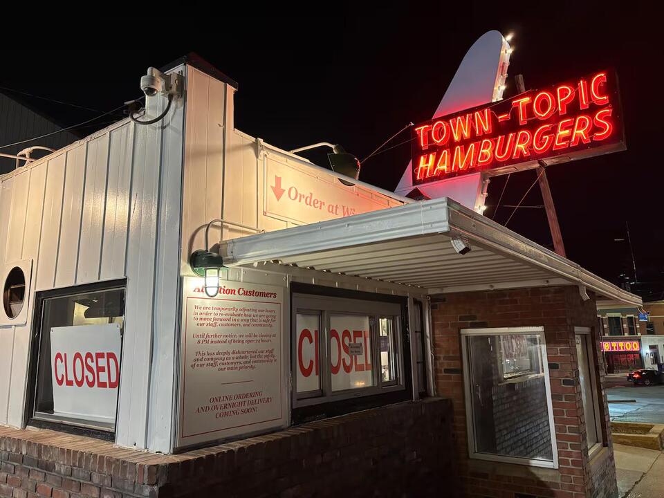 Town Topic Hamburgers announces Broadway location no longer 24 hours ...