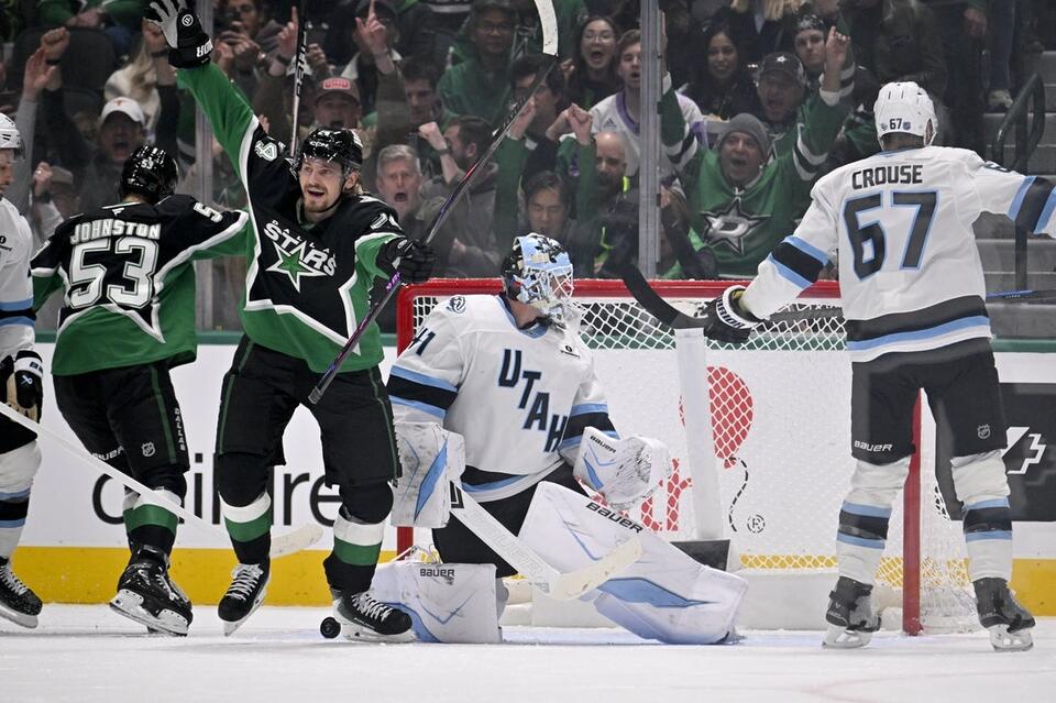 Wyatt Johnston's power-play goal guides Stars past Mammoth - NewsBreak