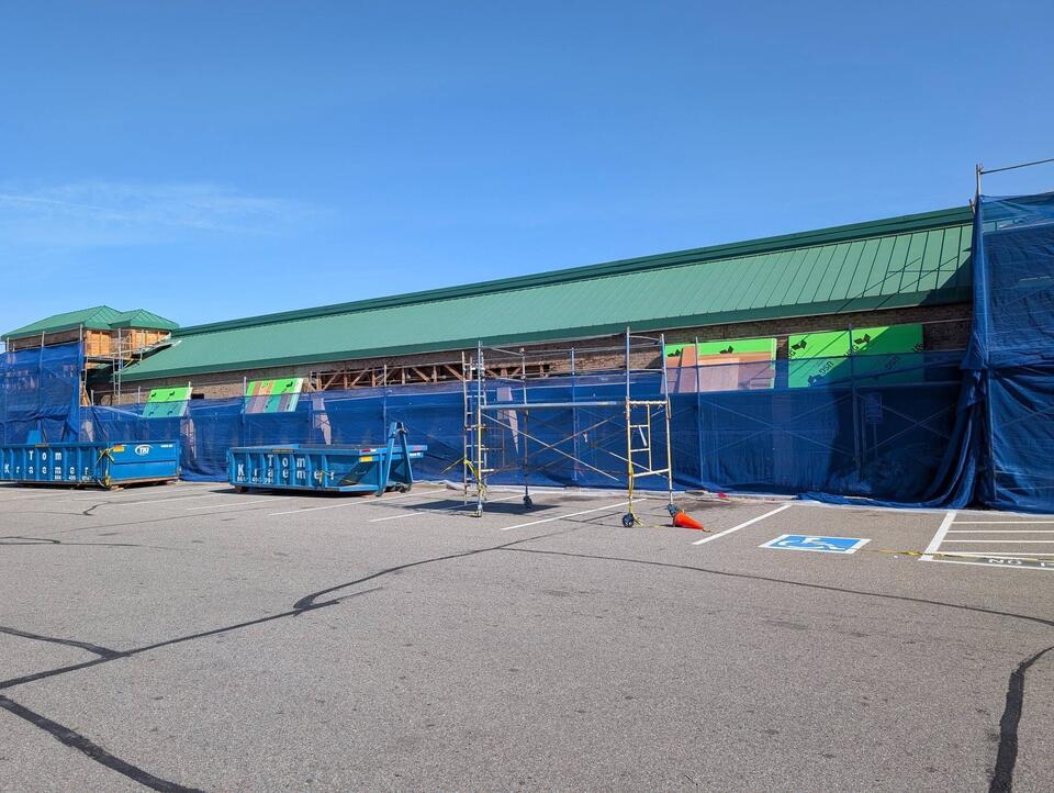St. Cloud's Division Place Shopping Center Facelift Underway - NewsBreak