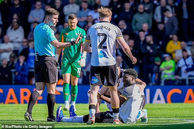 USA soccer star suffers huge injury scare ahead of the World Cup as he ...