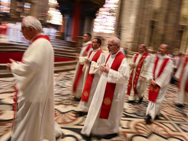 Watch: Italian Priest Raises Middle Finger at Masked Rioters After They ...