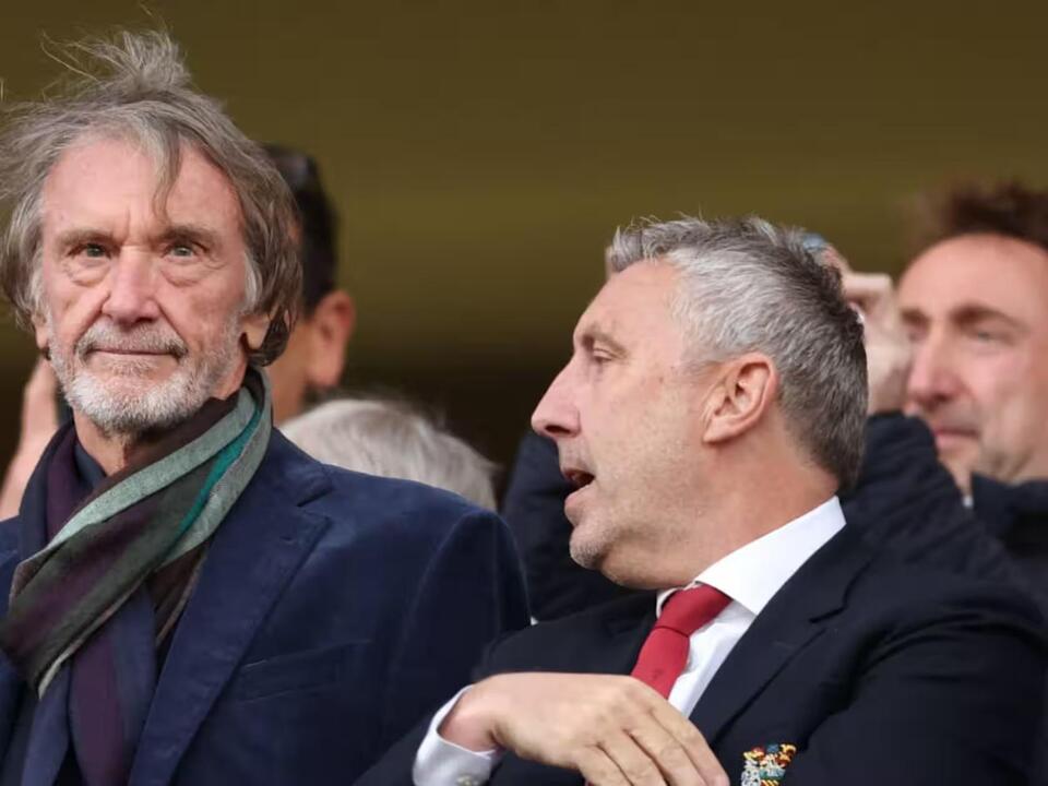 Man Utd warned elite manager target would bring club ‘crashing down ...