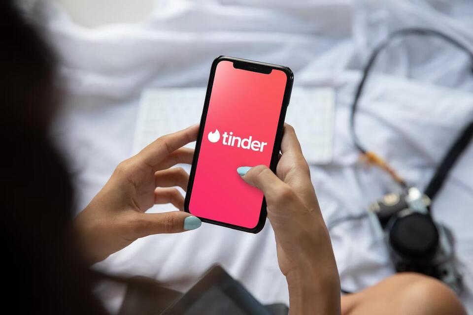 Tinder Says 2026 Is the Year of No Mixed Signals - NewsBreak