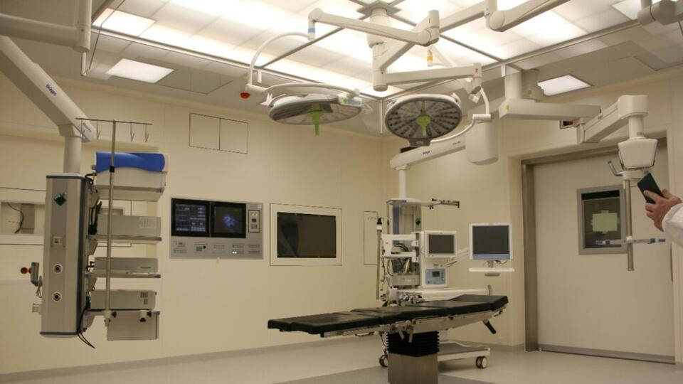 CMS barred 11 medical-equipment suppliers after identifying more than ...