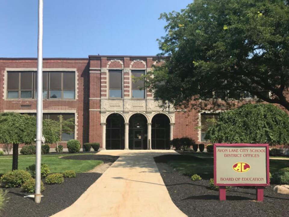 Avon Lake school board presses pause on returning bond issue to ballot