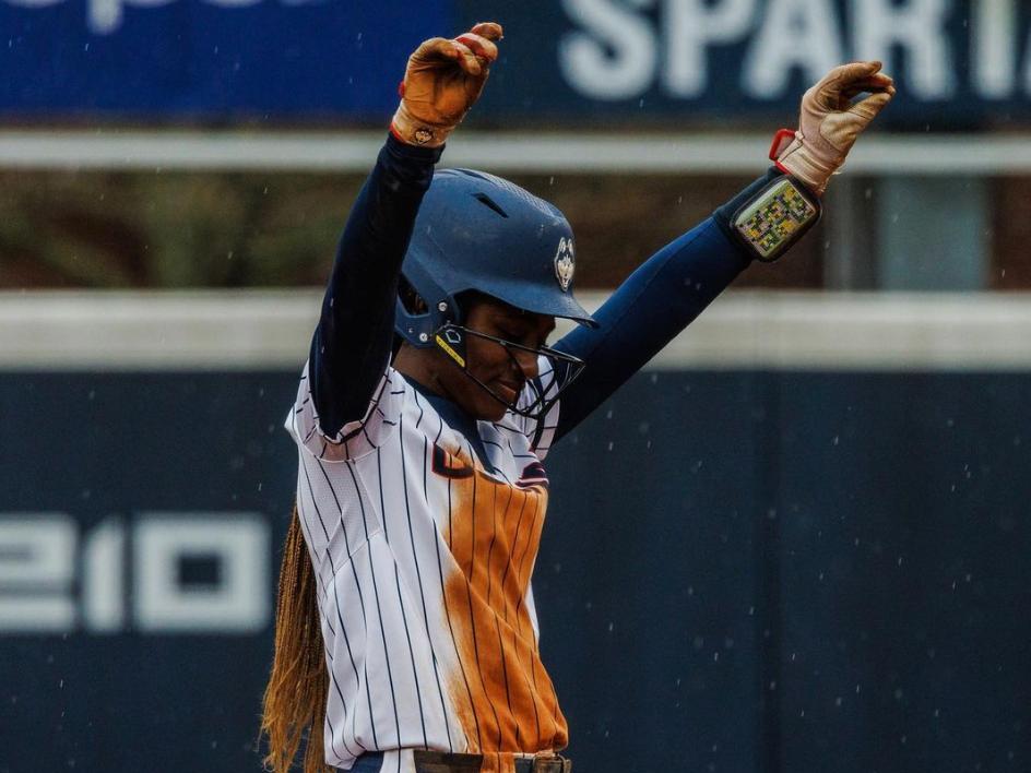 softball-uconn-set-for-matchup-against-boston-college