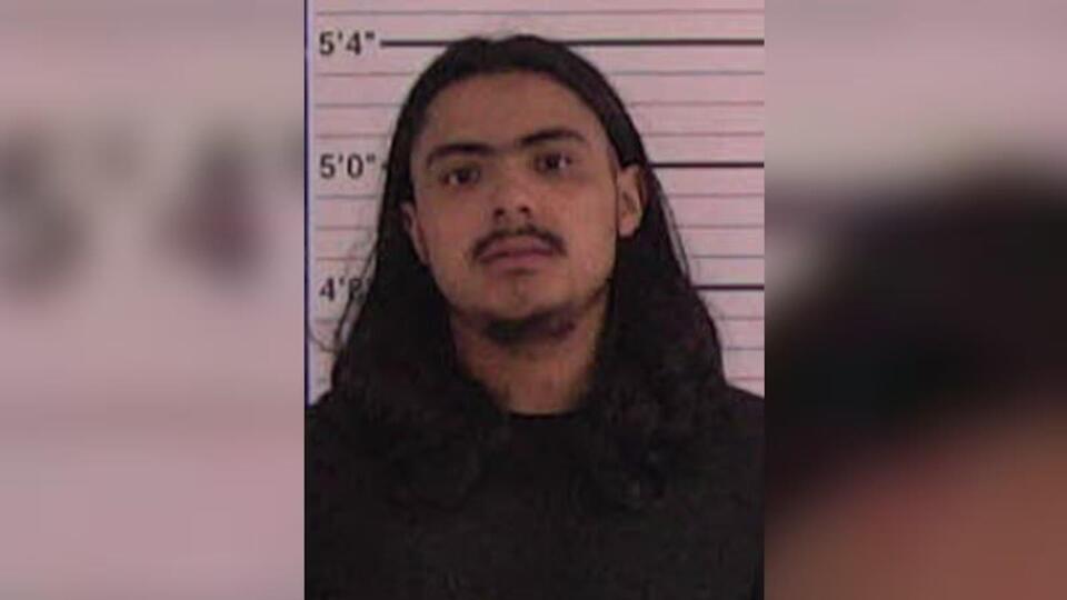 Man arrested and charged after leading Bladen County deputies on high ...