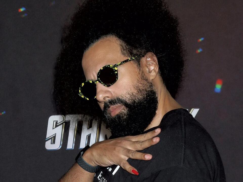 On the Beat: Comedian Reggie Watts’ Shows Canceled