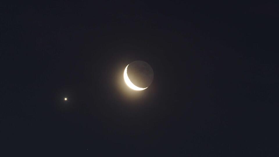 Don’t Miss Sunday's Stunning Moon–Jupiter Conjunction—Here’s the Exact ...